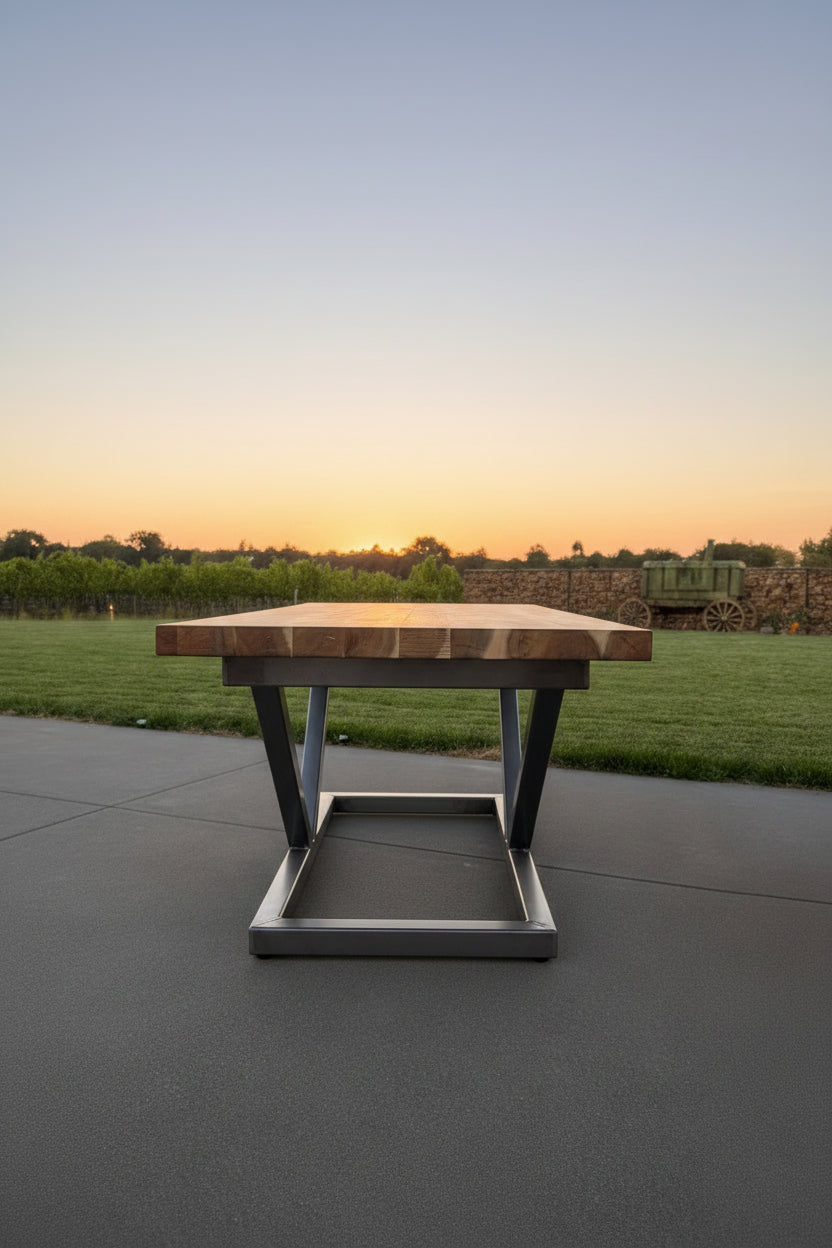 V-Frame Vineyard table